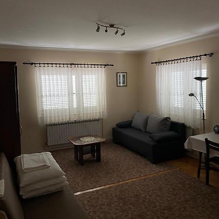 Apartments Ljubica บีโอกราดนาโมรู ภายนอก รูปภาพ
