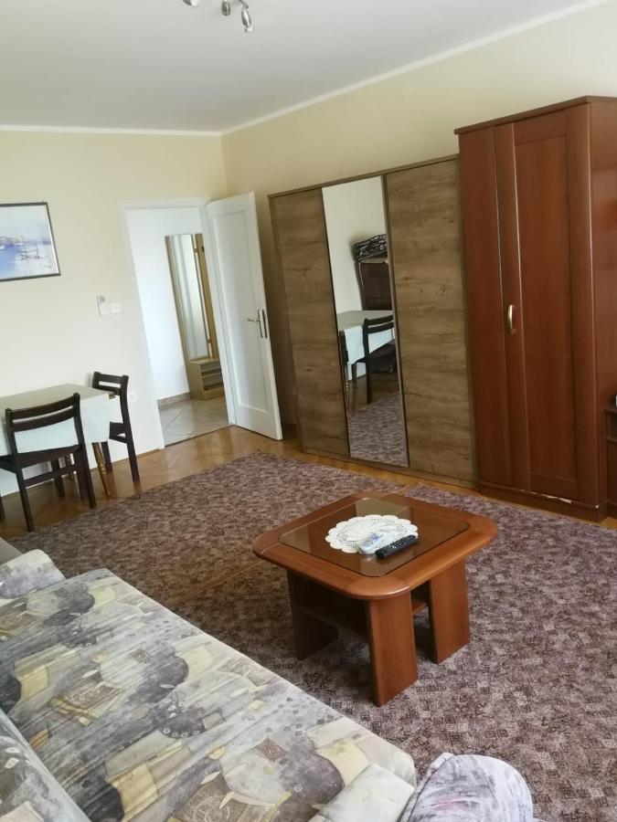 Apartments Ljubica บีโอกราดนาโมรู ภายนอก รูปภาพ