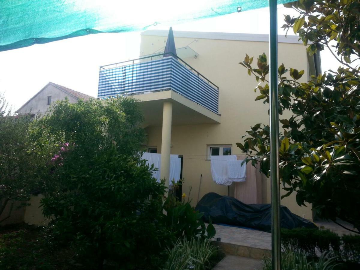 Apartments Ljubica บีโอกราดนาโมรู ภายนอก รูปภาพ